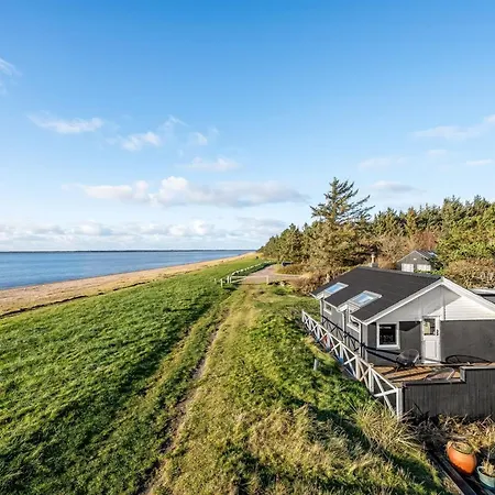 Esben - 15m From The Sea By Interhome Дом отдыха