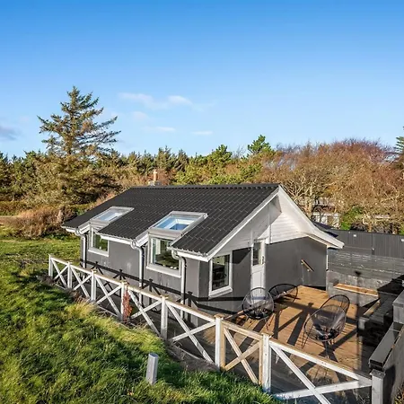Esben - 15m From The Sea By Interhome Holiday home *