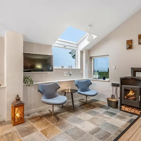 Esben - 15m From The Sea By Interhome